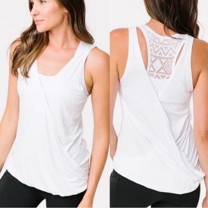 NWTB white Zyia fancy t-Wear to workout or on the town. Dress up or down. Large